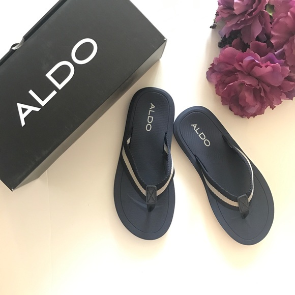 aldo flip flops mens
